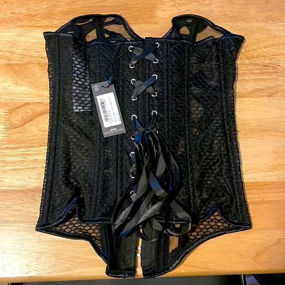 PLT corset top - Picture 3 of 6